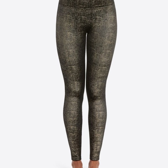 Lacey LOVES offers!! - Picture 3 of 3